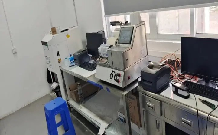 The-laboratory-color-matching-and-validation-system-display