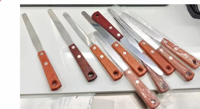 ink-knives-display