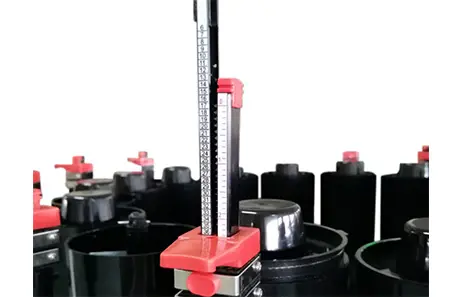 Manual-color-dispenser-scale